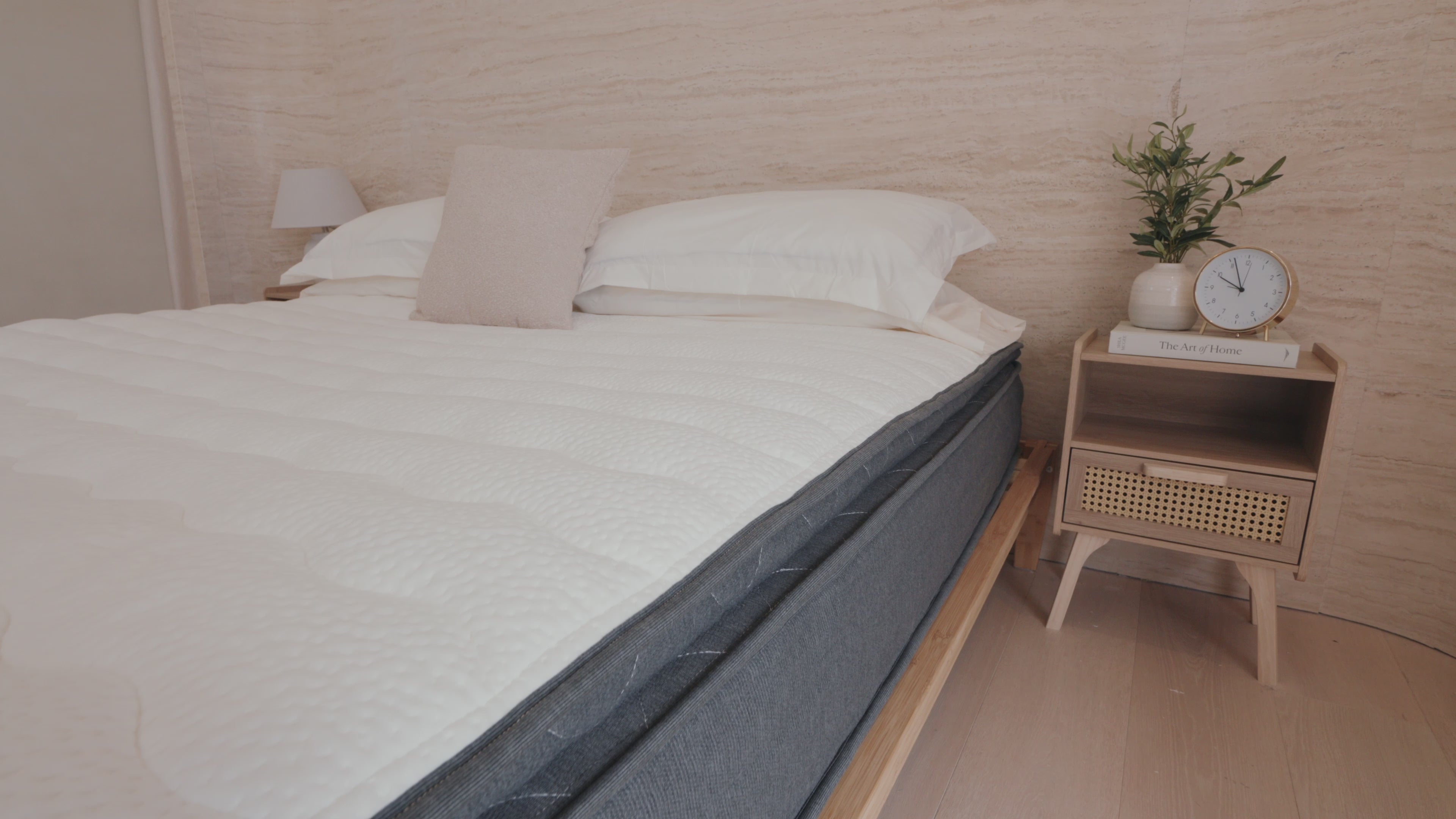 NELL Queen Size Mattress - Japanese Craftsmanship, Luxury Support